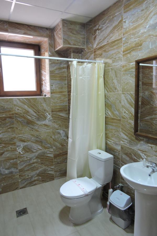 Lakeview Hotel And Resort Otesevo Екстер'єр фото