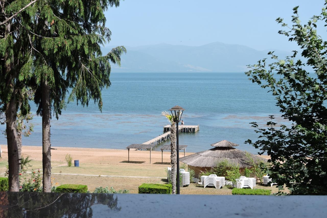 Lakeview Hotel And Resort Otesevo Екстер'єр фото